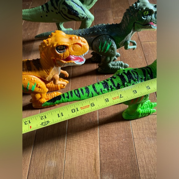 ZURU Robo Alive T-Rex Walking Robotic Dinosaurs w/ Sound & Movement Lot of 3 +1 - Picture 5 of 9